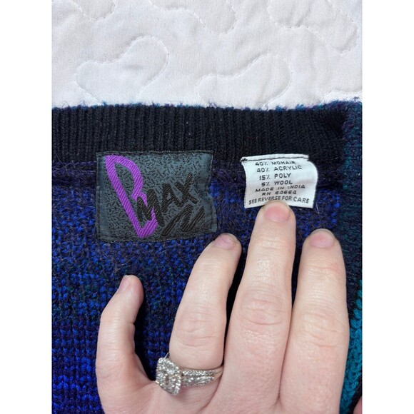 Vintage B Max Men’s Retro Blue Abstract Vneck Knit Sweater size large - Picture 2 of 5